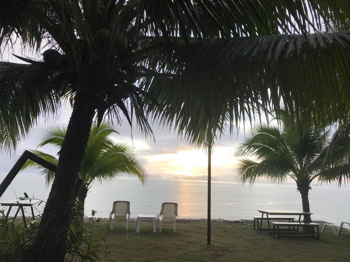 Koh Yao Yai Sea Breeze House เกาะยาวใหญ่ซีบรีซเฮ้าส์ Hotell Exteriör bild