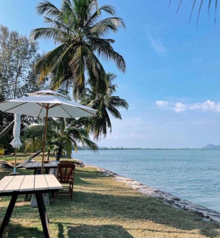 Koh Yao Yai Sea Breeze House เกาะยาวใหญ่ซีบรีซเฮ้าส์ Hotell Exteriör bild