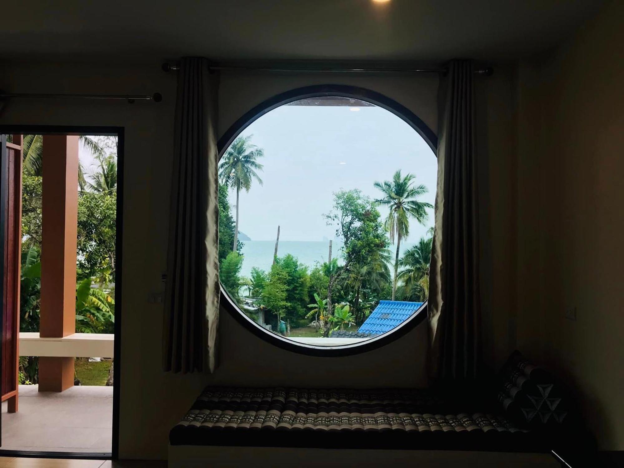 Koh Yao Yai Sea Breeze House เกาะยาวใหญ่ซีบรีซเฮ้าส์ Hotell Exteriör bild